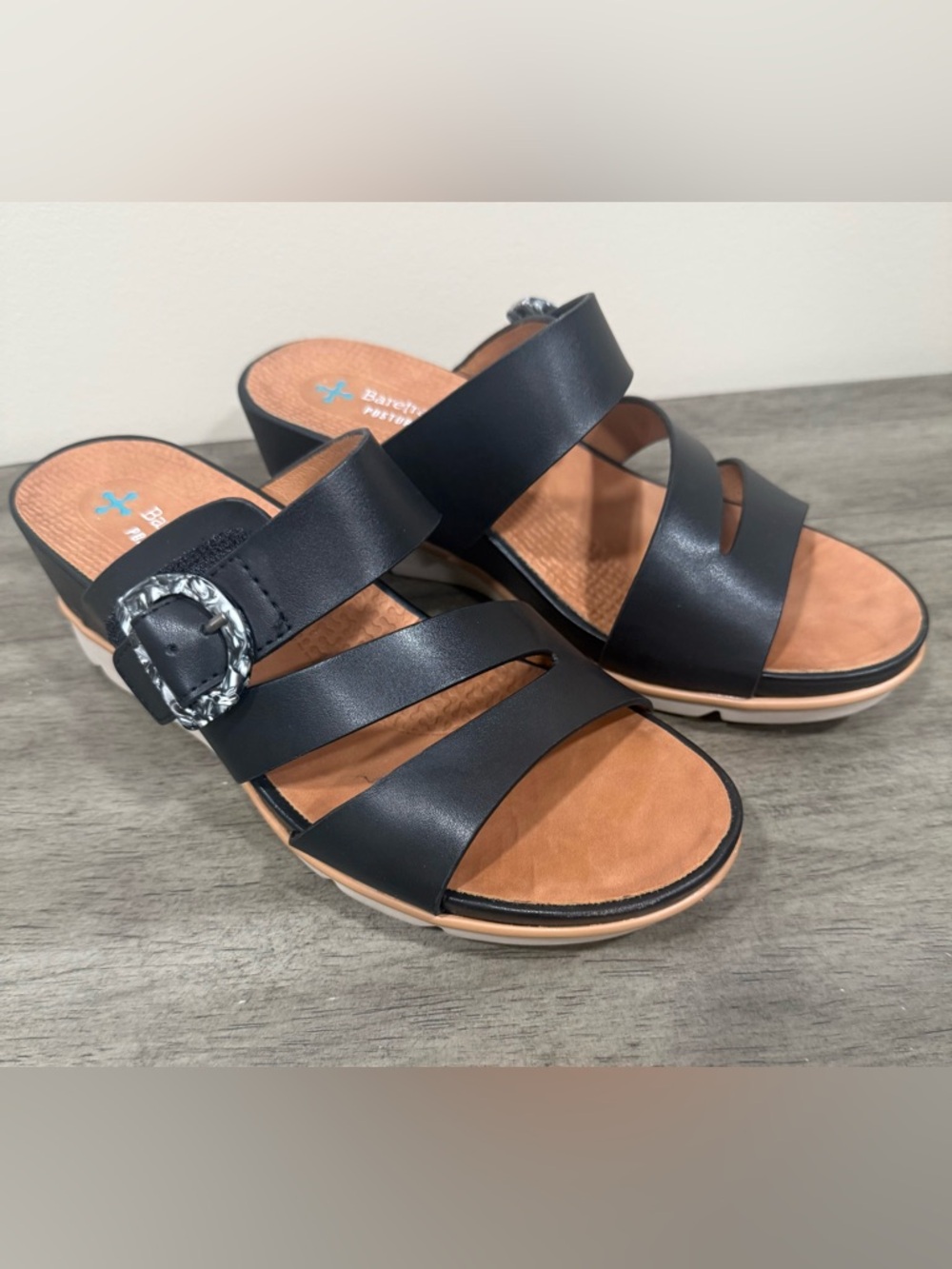 BareTraps Posture Black faux leather Laralee Slide Sandals with Buckle in size 8